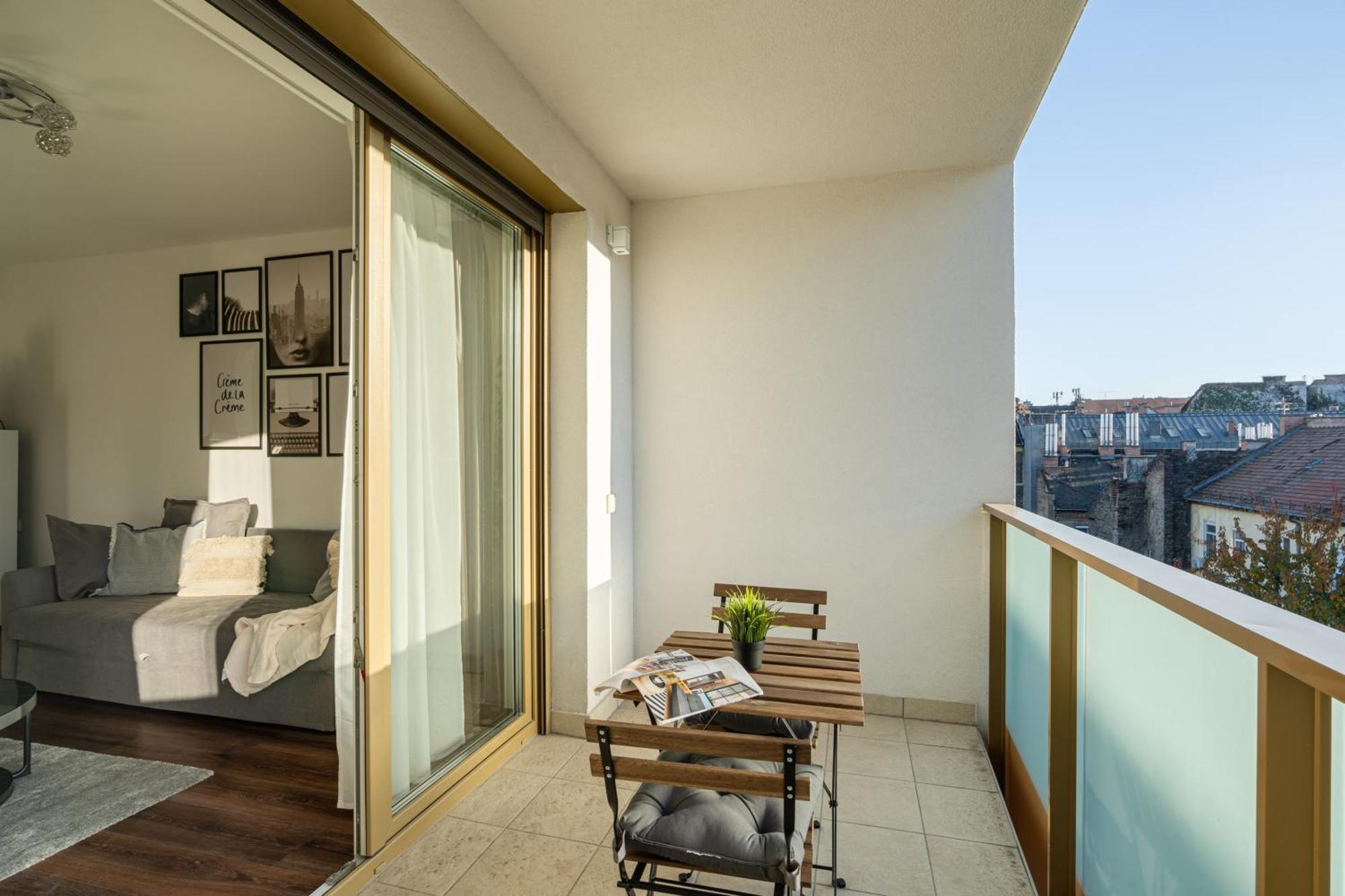 Aron Apartment — Photos 3